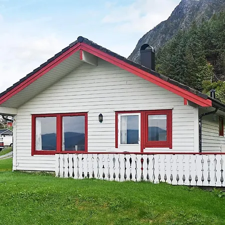 Сasa de vacaciones 7 Person In Selje-by Traum